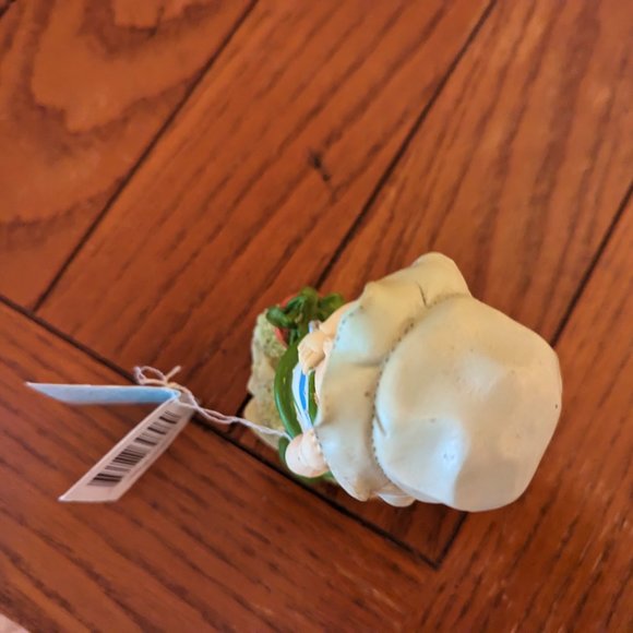 Tender Times Figurine Greenbrier International Boy w/Garden Hose Watering Plants - Picture 8 of 8